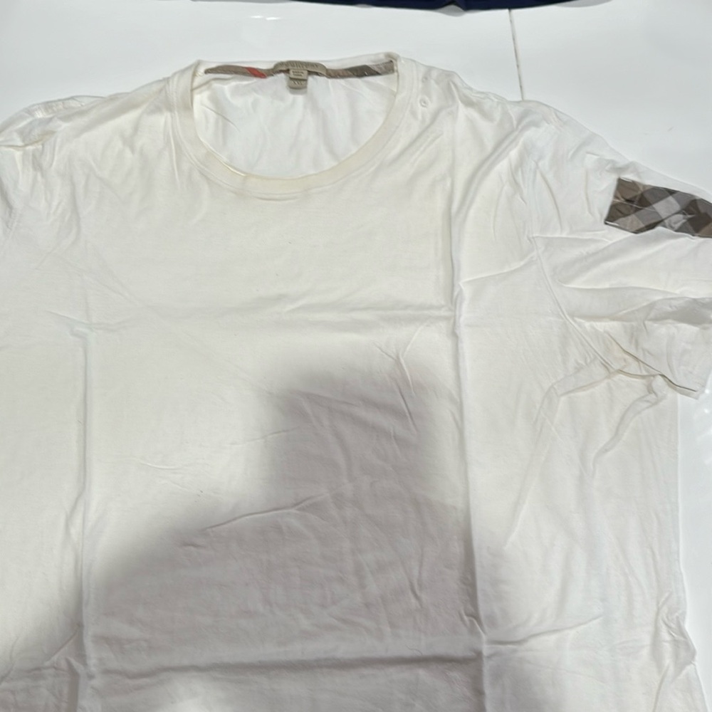 Authentic cream colored Burberry t-shirt